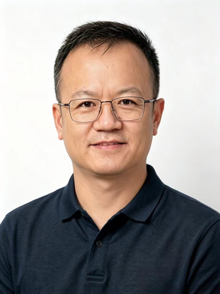 卢小东